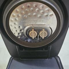 アイリスオーヤマ 5.5合炊き 2018年製の画像