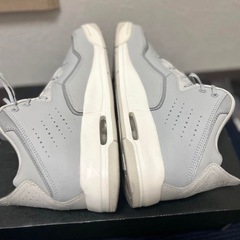 【美品】NIKE JORDAN COURTSIDE 23 AR1000-003 ナイキ ジョーダン コートサイド 23の画像