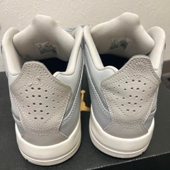 【美品】NIKE JORDAN COURTSIDE 23 AR1000-003 ナイキ ジョーダン コートサイド 23の画像