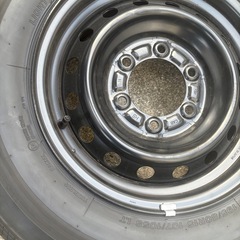 ハイエース　タイヤ4本セット　ブリヂストン　純正ホイール　 新車外しの画像