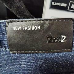 NEW FASHION製スリムデザインジーンズの画像