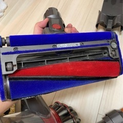 ダイソン掃除機 SV10 コードレスクリーナーの画像