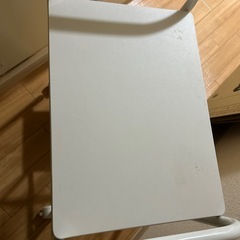 キッチンワゴンの画像