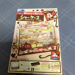 セール　Mickey＆Minnieショーケース　コレクションケース　2個セットの画像