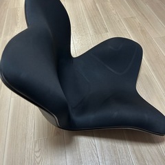 🪑【美品】MTG Style（スタイル）骨盤サポートチェア／姿勢サポートチェア【定価16,000円ほど】の画像