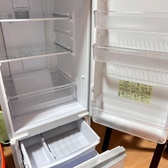 冷蔵庫。TV2台セットだと合計1万円！の画像