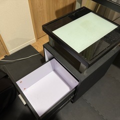 ガラステーブル・サイドテーブルの画像