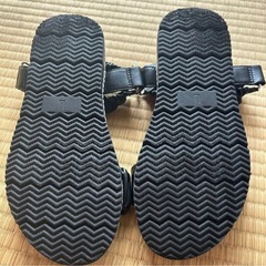 ギャザーベルトサンダル(シューラルー)の画像