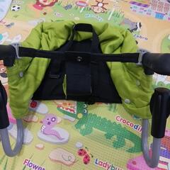 テーブルチェアの画像