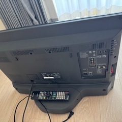 32インチ　AQUOS テレビの画像