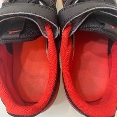 【美品】adidas フットサルシューズ PREDATOR 24.5cmの画像