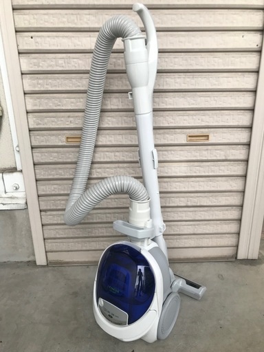 【決まりました】☆掃除機　HITACHI  CV-VW7   2018年製