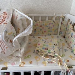 折りたたみ可能なベビーベッド60✖️90 布団、ベッドガードも付けます