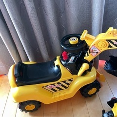 ショベルカー　乗り物　おもちゃ　車の画像