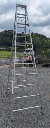 鹿児島発　長谷川工業アルミ合金専用脚立XAM-330　引き取りできる方