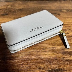 財布 二つ折り レディース ミニ財布 カード収納10枚 ファスナー ライトグレーの画像