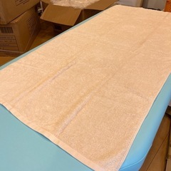 【新品】サロンタオル　業務用バスタオル　12枚　1200匁の画像