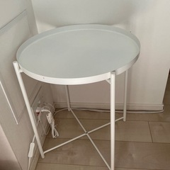 ikea  グラドム サイドテーブルの画像