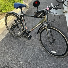 カーボンクロスバイクの画像