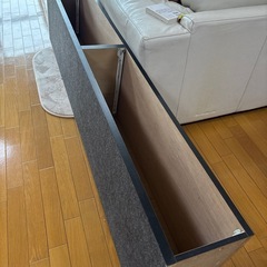 受付終了　セミダブルベッド　シモンズ　宮つきの画像