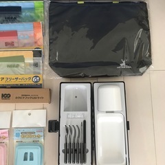 キャンプ　テーブル　イス　マット　アルミマット　キャプテンステージ　椅子　折り畳み　保冷バッグ　IKEA イケア　ライト　カラビナ　LEDの画像