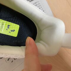 23.5㎝　[Feethit] スニーカー  ランニングシューズ　【1時間はきました】【綺麗です】23.5㎝の画像