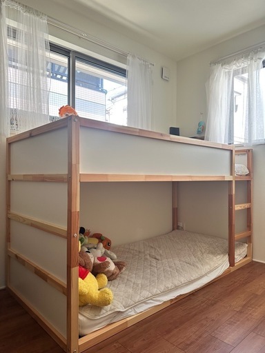 リバーシブルベッド　IKEA KURAベッド価格