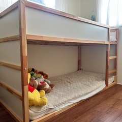 リバーシブルベッド　IKEA KURAベッド価格の画像