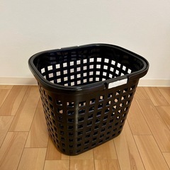 ランドリーバスケット　洗濯カゴ