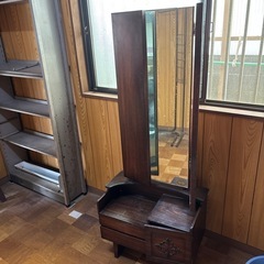 ドレッサー