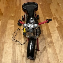 幼児用電動バイクの画像