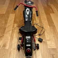 幼児用電動バイクの画像