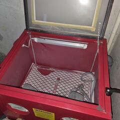 【中古品】サンドブラストキャビネット・自作スタンド・集塵機付き！の画像