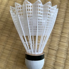 バトミントン　シャトル　羽　　の画像