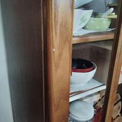 【頑丈な棚】食器棚、本棚の画像