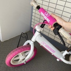 子供用キックバイクの画像