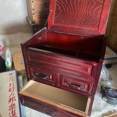 レトロ　木製　裁縫箱？の画像