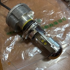スフィアヘッドライト　車用品　車パーツ　LEDの画像