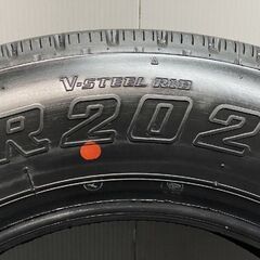 【新車外し】2025年製 BS BRIDGESTONE R202 175/75R15 103/101N LT 15インチ ライトトラック用 夏タイヤ 2本 ダイナ トヨエース等 (KB452)の画像