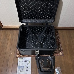 大容量　バイク用　リアボックス アルミトップケース (80L Black 黒) リアボックス 汎用 ブラックの画像