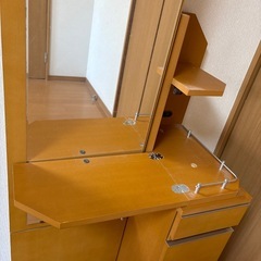 無料　ニトリ　ドレッサー　姿見ドレッサー 鏡台イス　中古の画像