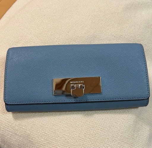 美品！MICHAEL KORS マイケルコース 長財布 (Izu Woman) 仁川の