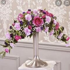 フラワーアレンジメント 花器 ゴールドの画像