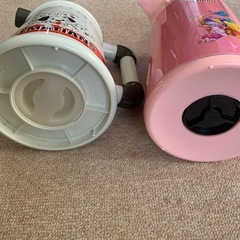 ポット2つの画像