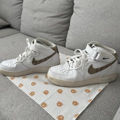 Nike Air Force 1 Mid ’07 LV8 “Snake Swoosh”  （ナイキ エア フォース 1 ミッド ’07 LV8 “スネークスウッシュ”）の画像