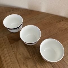 美品　小鉢　湯呑み ３個セットの画像
