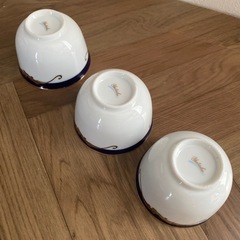 美品　小鉢　湯呑み ３個セットの画像