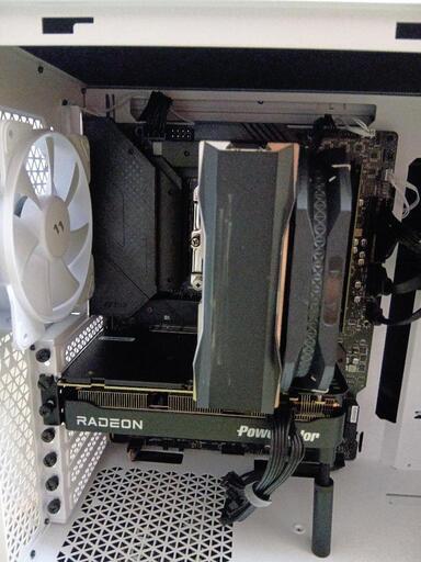 7/20迄 自作ゲーミングパソコン 14600kf rx9060xt オンライン