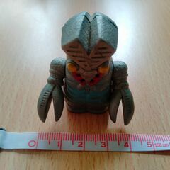 幼児用玩具　おもちゃ　バルタン星人　１個　中古　送料が高いので取りにこれる方限定の画像