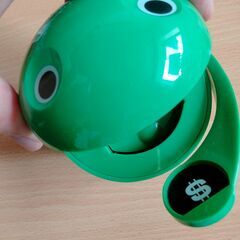 トミー　ぱっくんちょ貯金箱　中古　送料が高いので取りにこれる方限定の画像